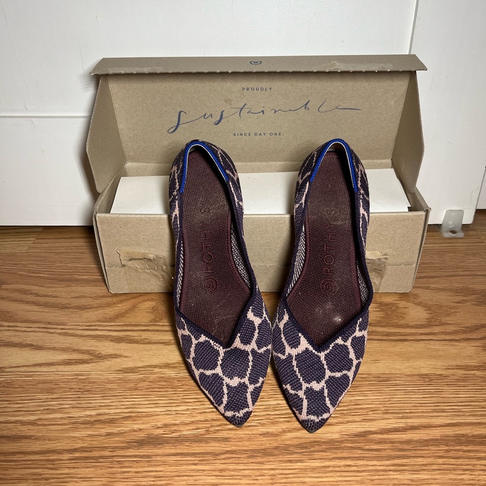Rothy’s Violet Giraffe Point Sz 7